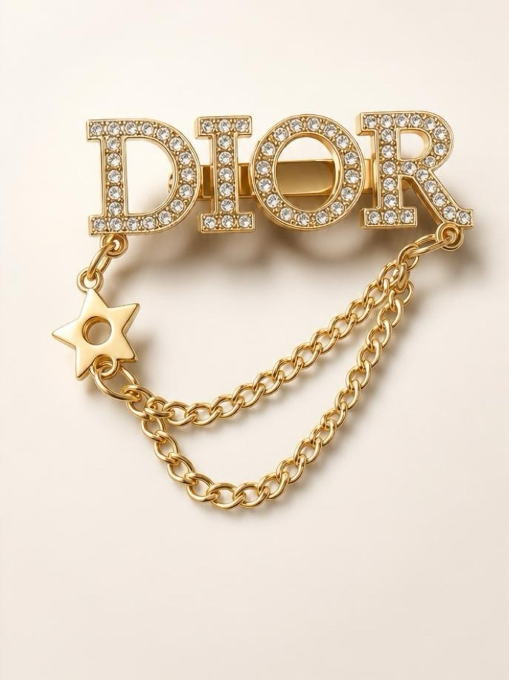 Fashion Jewelry Gold-Tone Crystal Letter Brooch with Star Charm